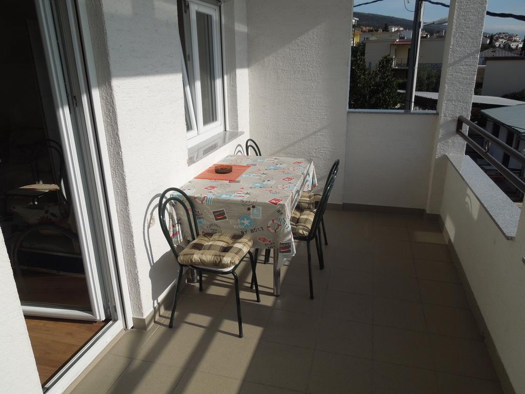 Apartments Meleh Crikvenica Habitación foto