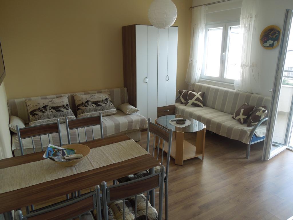 Apartments Meleh Crikvenica Habitación foto
